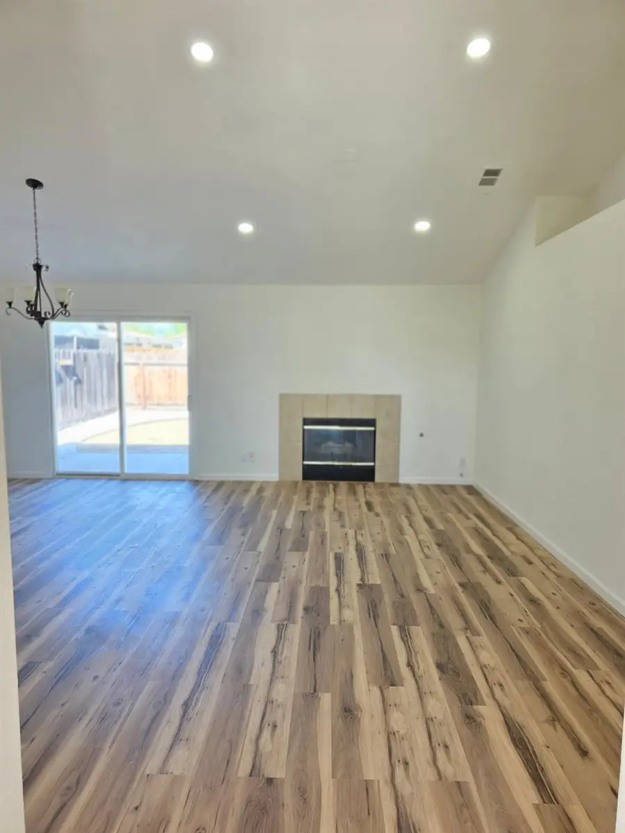 3492 Gerald Court, Turlock, CA 95382 - #3
