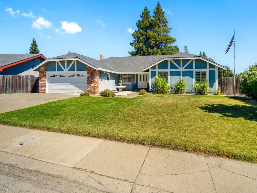 7247 Havenside Drive, Sacramento, CA 95831 - #2