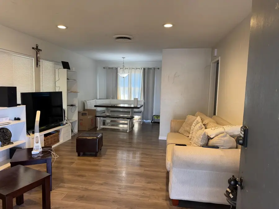 270 E Downns Street, Stockton, CA 95204 - #3