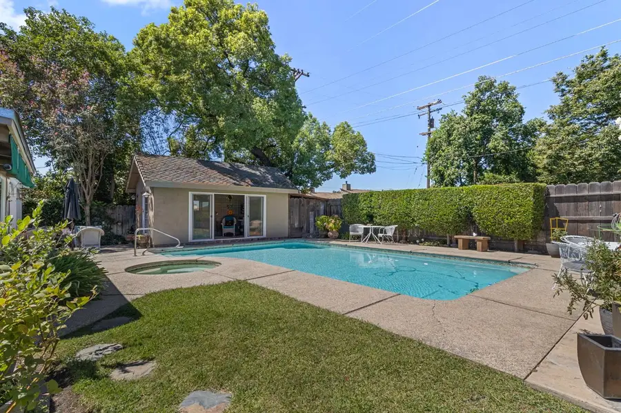 1221 Como Park Way, Modesto, CA 95350 - #2