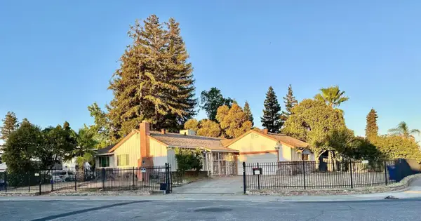 5401 48th Avenue, Sacramento, CA 95823