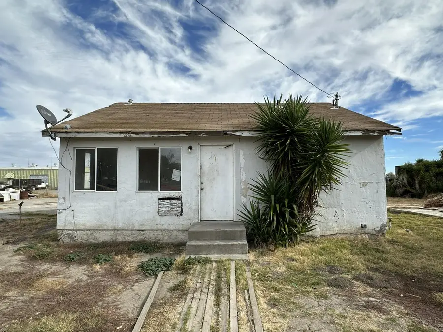 16394 Bay Street, Dos Palos, CA 93620 - #3