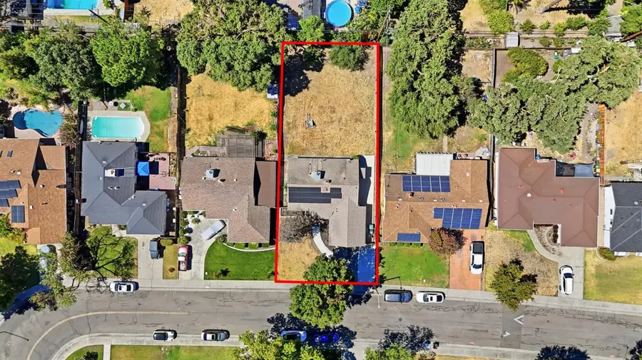311 W Norwich Drive, Stockton, CA 95207 - #3