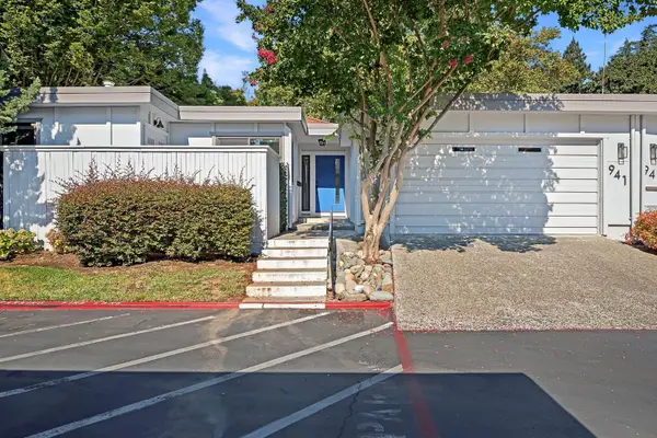 941 E Commons Dr Drive, Sacramento, CA 95825