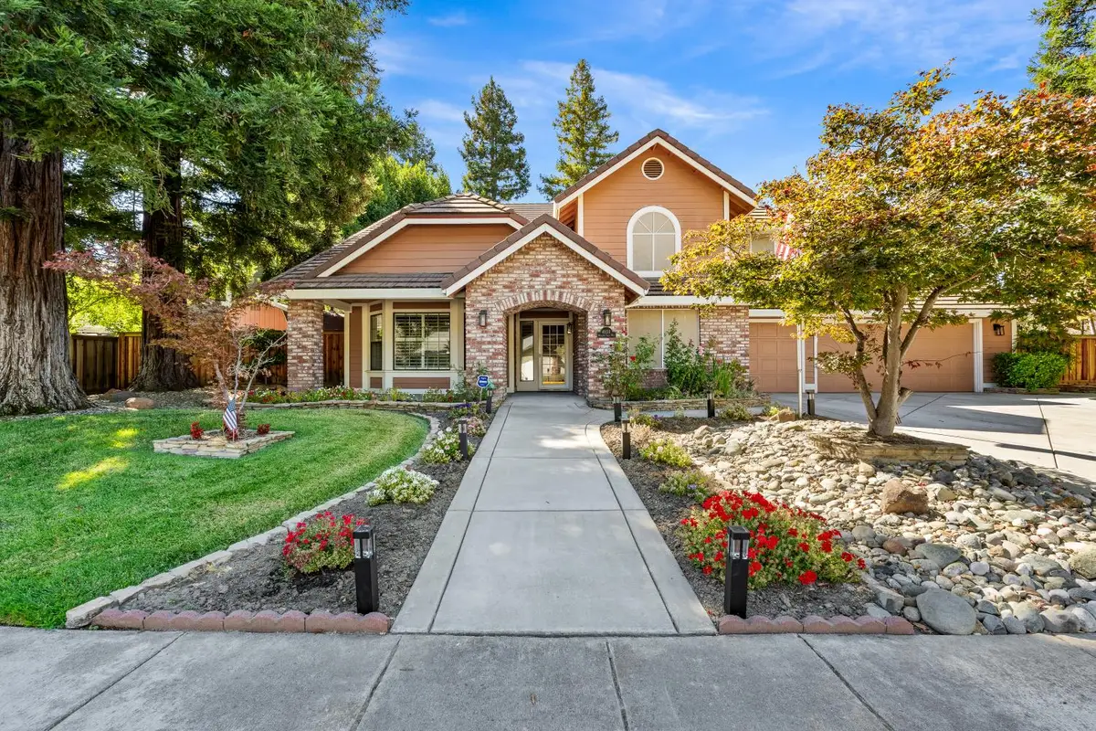 4938 Willow Vale Way, Elk Grove, CA 95758 - #1