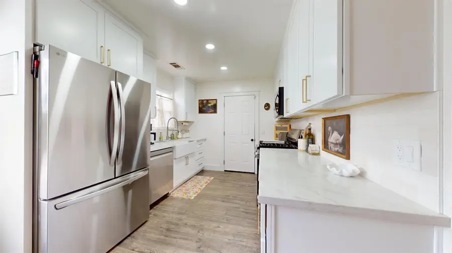 2045 Miller Avenue, Modesto, CA 95354 - #3