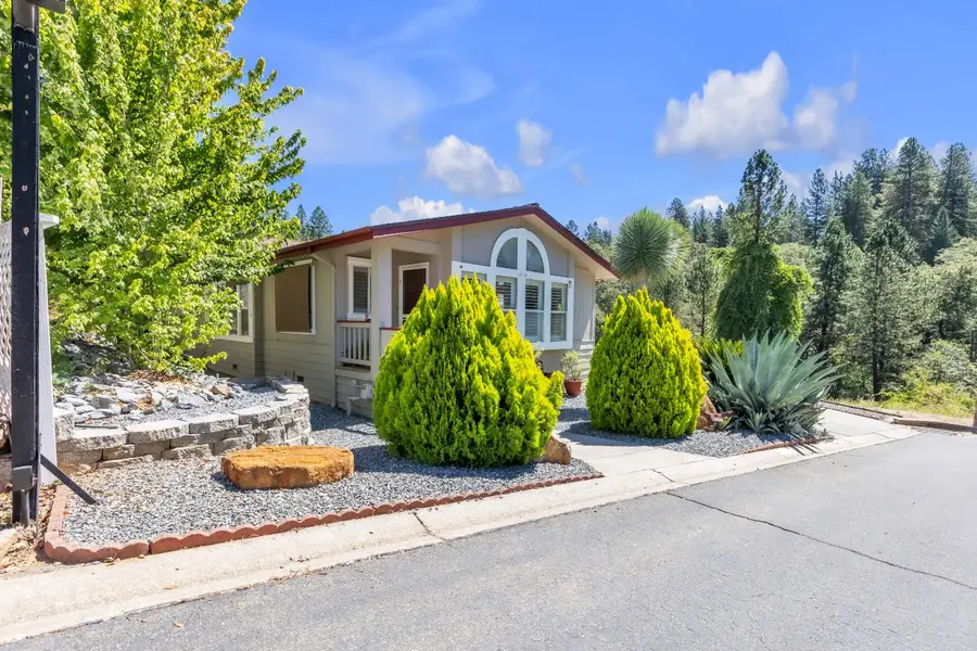 10196 Grant Ct, Grass Valley, CA 95949 - #3