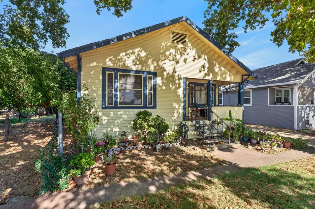 3851 W Pacific Avenue, Sacramento, CA 95820 - #1