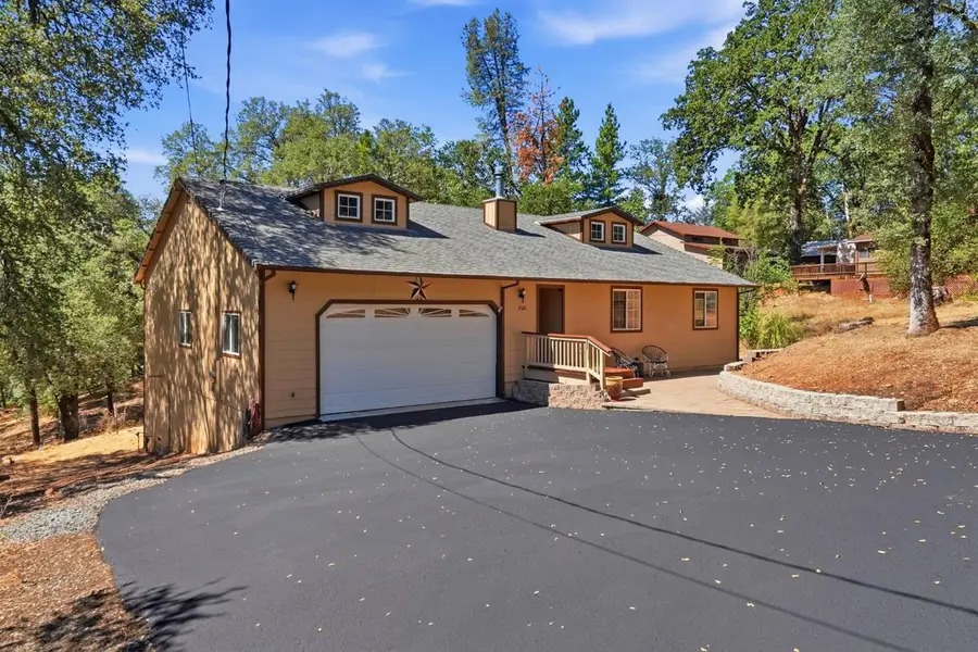 3520 Mining Brook Road, Placerville, CA 95667 - #3