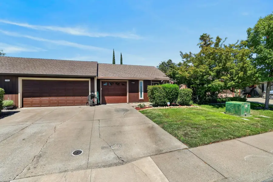 7700 Harvest Woods Drive, Sacramento, CA 95828 - #2