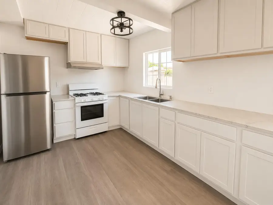 1629 Bedford Avenue, Modesto, CA 95351 - #3