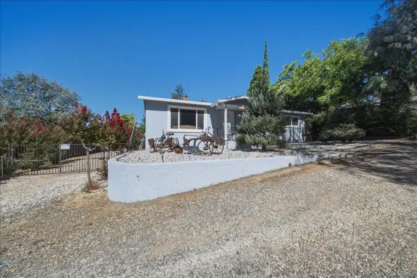 239 Cleary Drive, Auburn, CA 95603