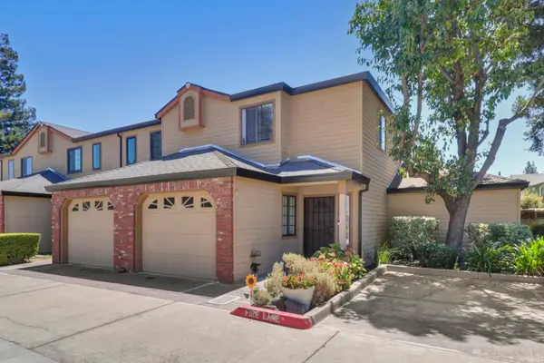 2250 Scarborough Drive #56, Lodi, CA 95240