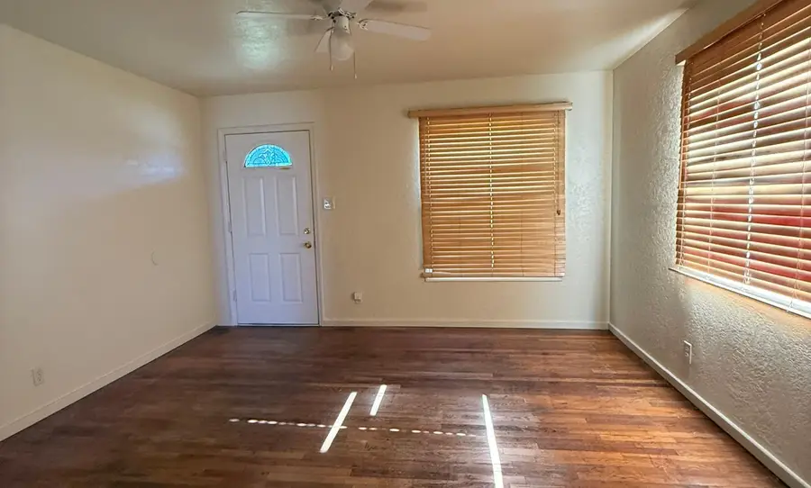 1820 Idalou Avenue, Modesto, CA 95350 - #3