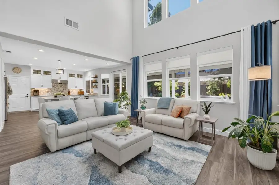 209 Holmfirth Court, Roseville, CA 95661 - #3