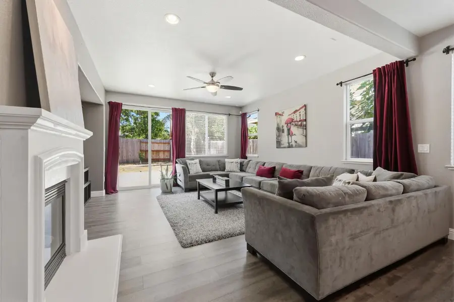 5423 Mclean Drive, Elk Grove, CA 95757 - #3
