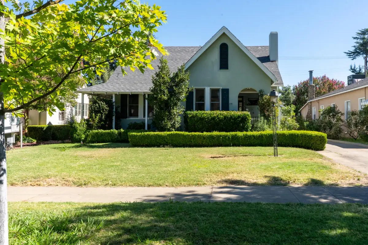 119 W 27th Street, Merced, CA 95340 - #1