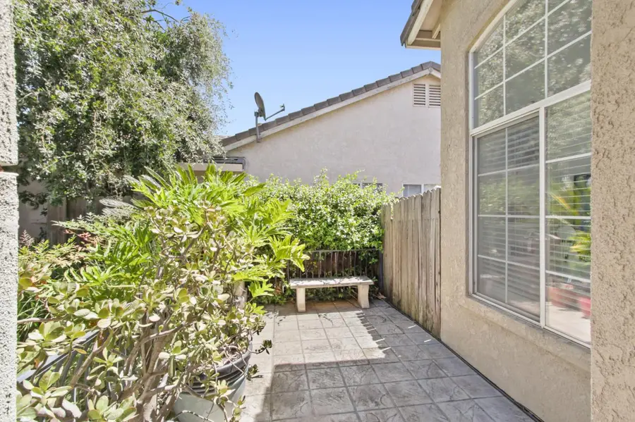 8120 Village Brook Way, Elk Grove, CA 95758 - #3