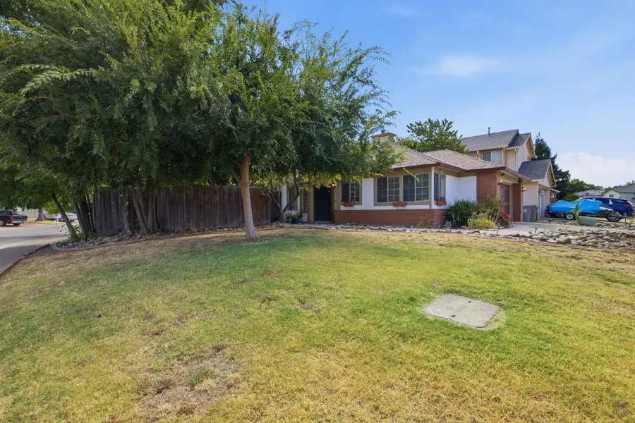 8660 Sunnybrae, Sacramento, CA 95823 - #2