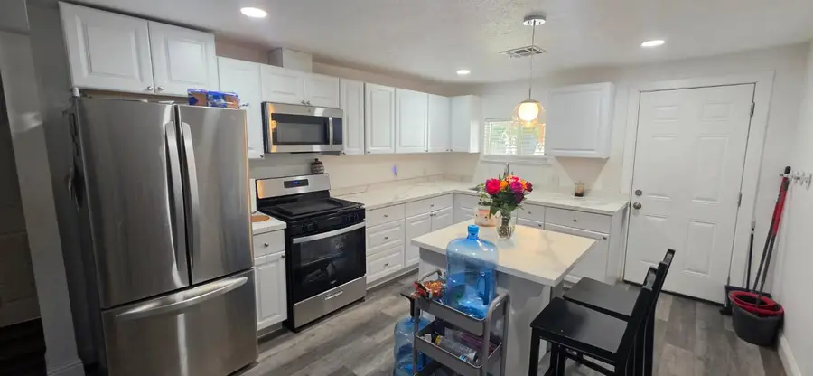 2017 Donald Street, Modesto, CA 95351 - #2