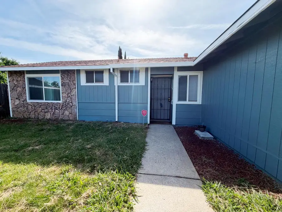 6260 Sunrise South Drive, Sacramento, CA 95824 - #2