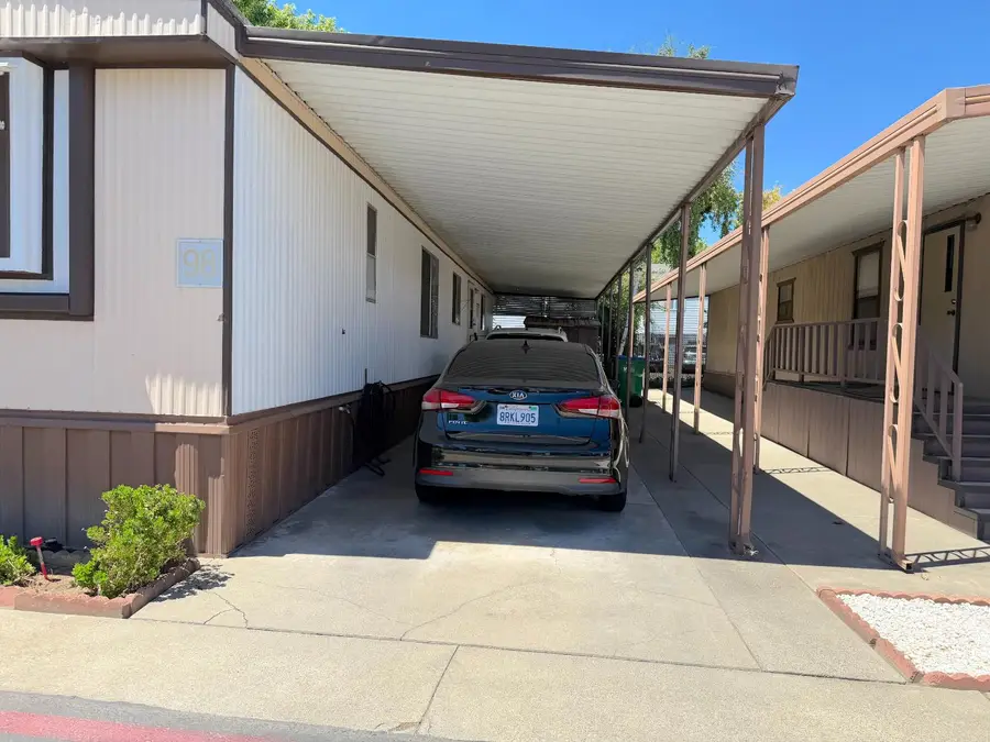 471 Almond Drive #98, Lodi, CA 95240 - #3