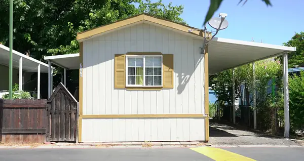 3550 Mobil Way, Sacramento, CA 95834