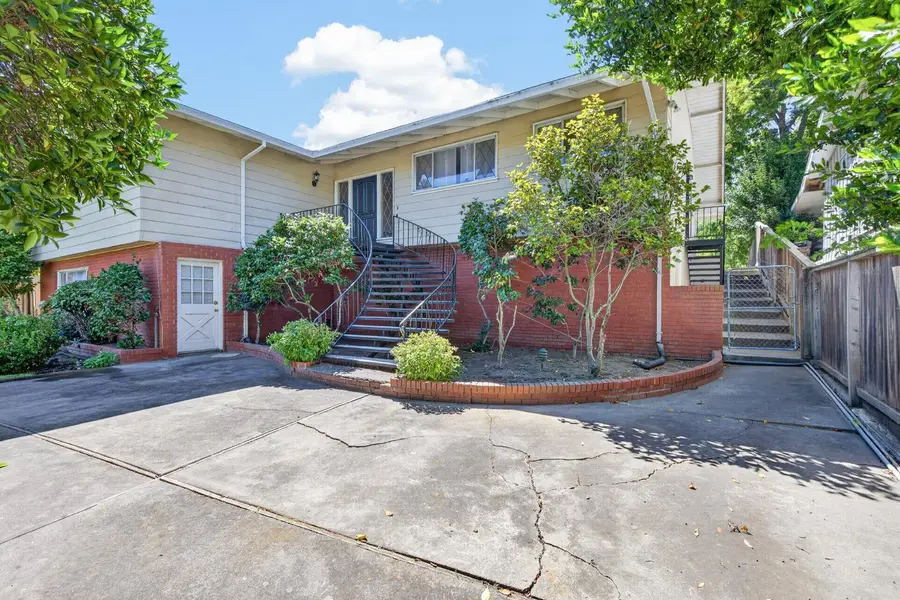 2920 Canal Drive, Stockton, CA 95204 - #2