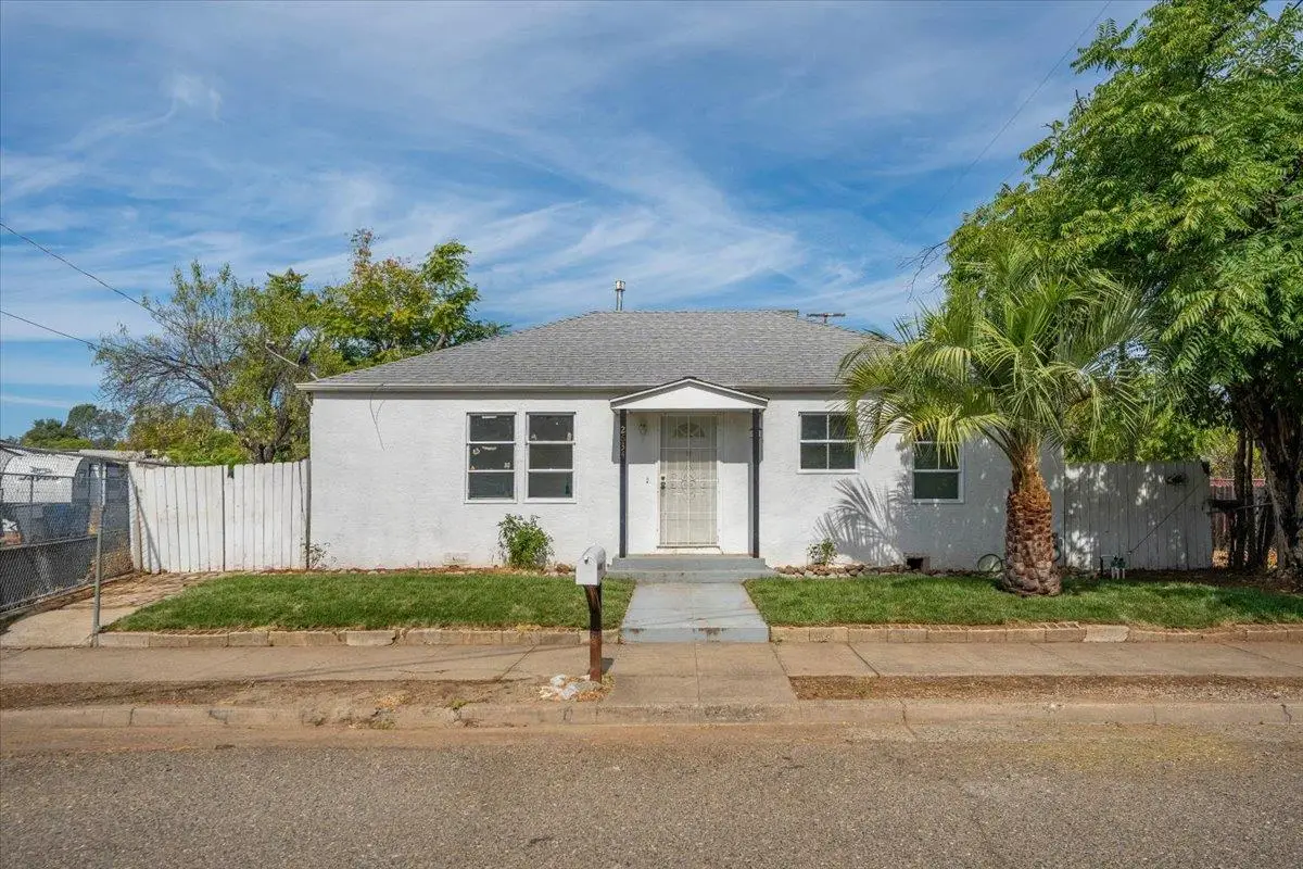 2634 Lanning Avenue, Redding, CA 96001 - #1