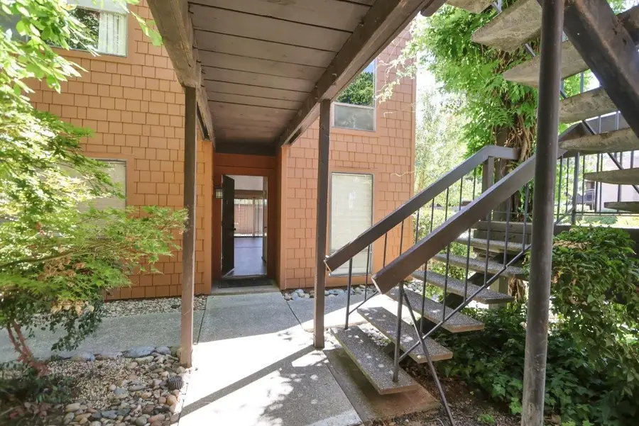 722 Woodside Lane #1, Sacramento, CA 95825 - #2