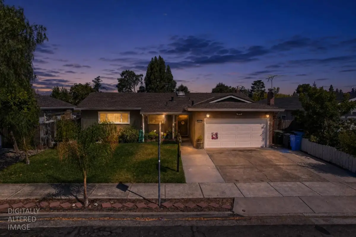 731 Welburn Avenue, Gilroy, CA 95020 - #1