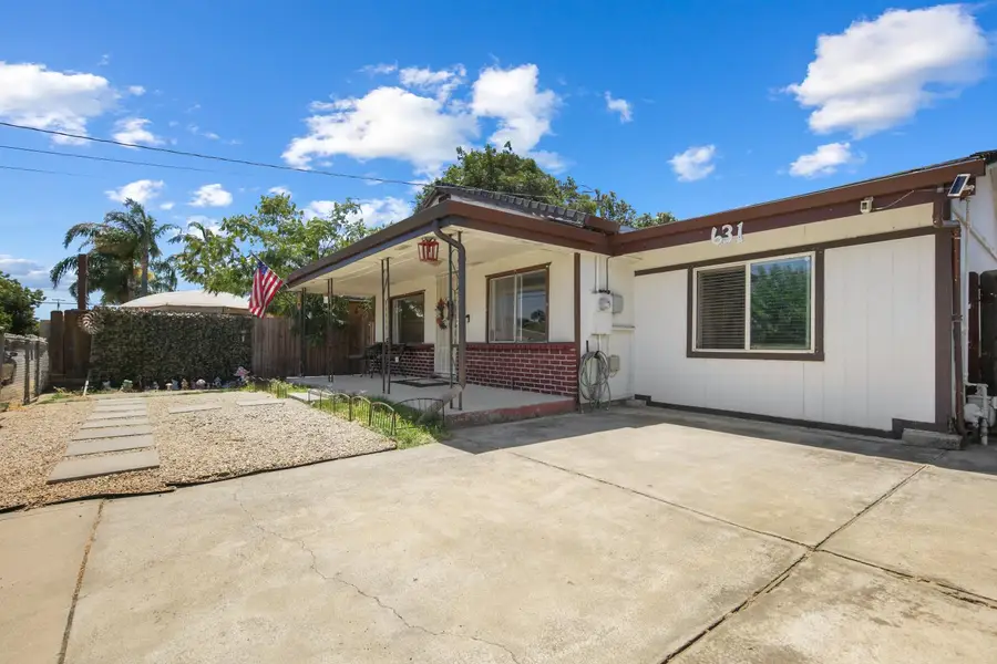 631 S Oro Avenue, Stockton, CA 95215 - #3