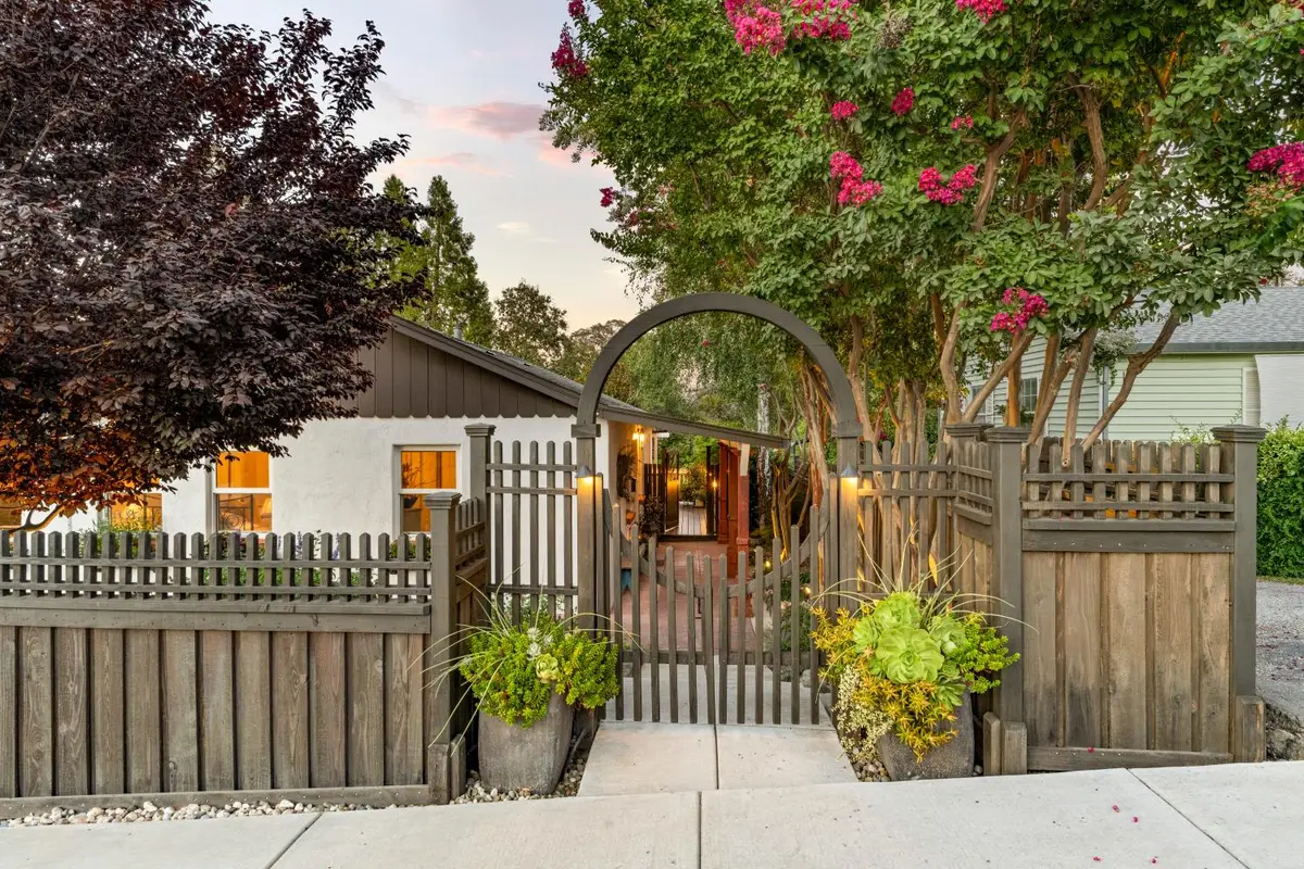 140 Clark Street, Auburn, CA 95603 - #1