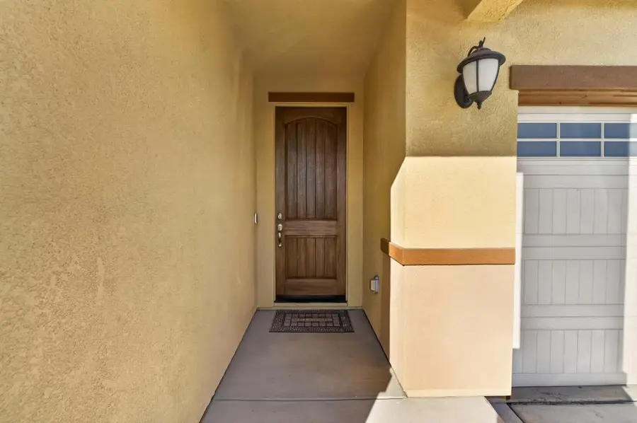 8138 Scrimshaw Way, Sacramento, CA 95829 - #3