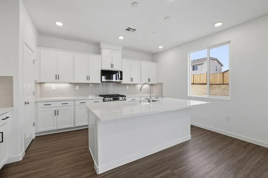 221 Rafters Court, Lincoln, CA 95648 - #2