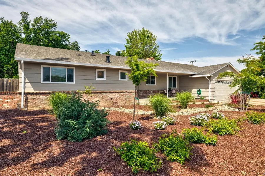 6942 S Land Park Drive, Sacramento, CA 95831 - #3