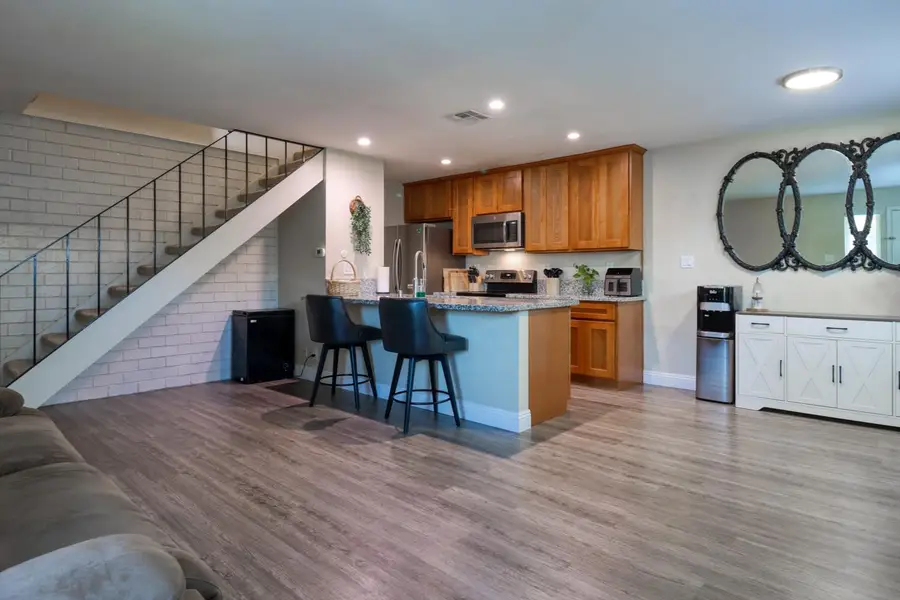 5615 Revelstok Drive #2, Sacramento, CA 95842 - #3