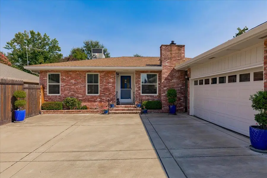 3450 Meadow Way, Rocklin, CA 95677 - #3