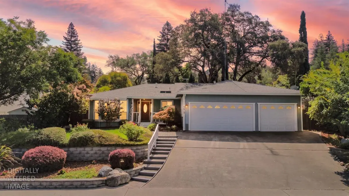 8615 Sandstone Ct, Granite Bay, CA 95746 - #1