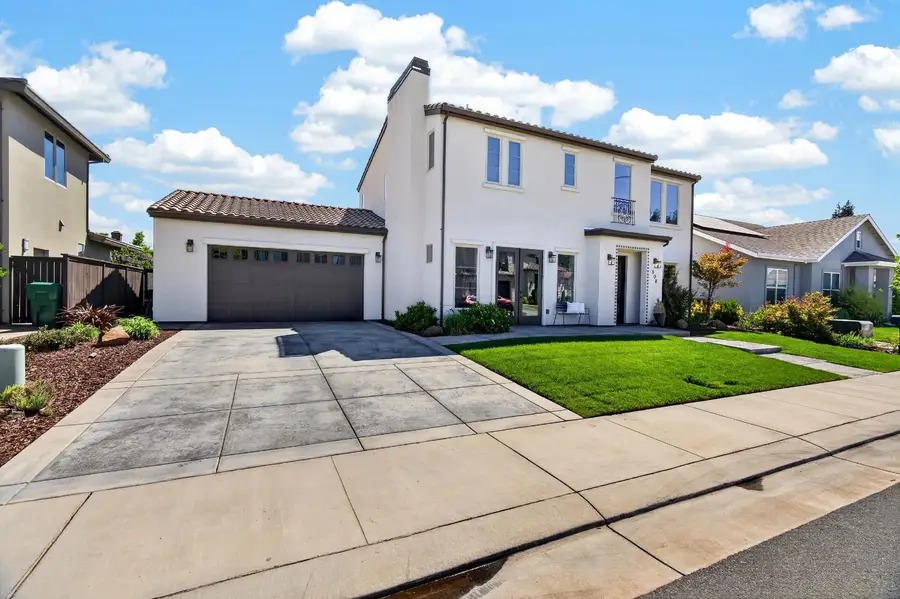 808 Iris Court, Lodi, CA 95242 - #2