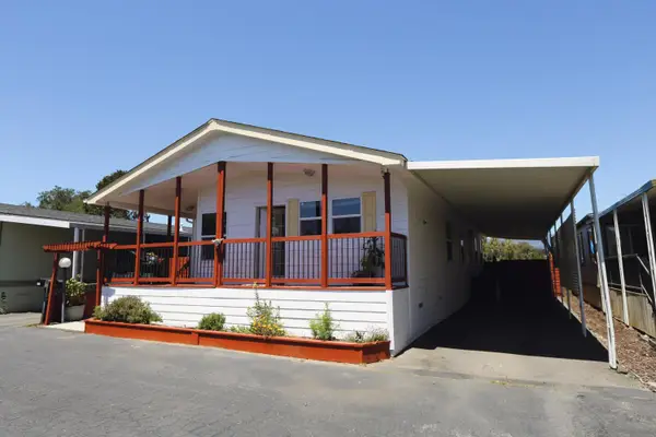 789 Green Valley Road #136, Watsonville, CA 95076
