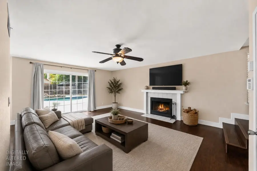 4774 Camino Royale Drive, Sacramento, CA 95823 - #3