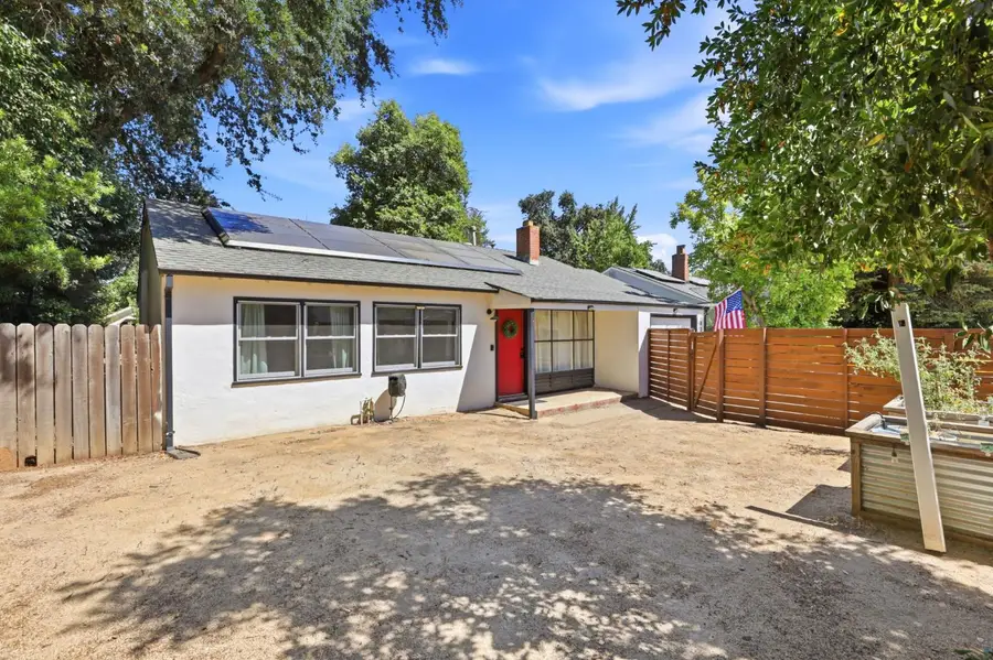 832 L Street, Davis, CA 95616 - #2