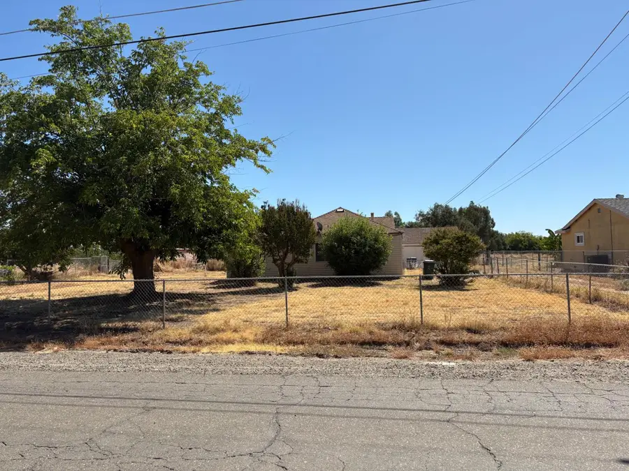 6148 24th Street, Rio Linda, CA 95673 - #2