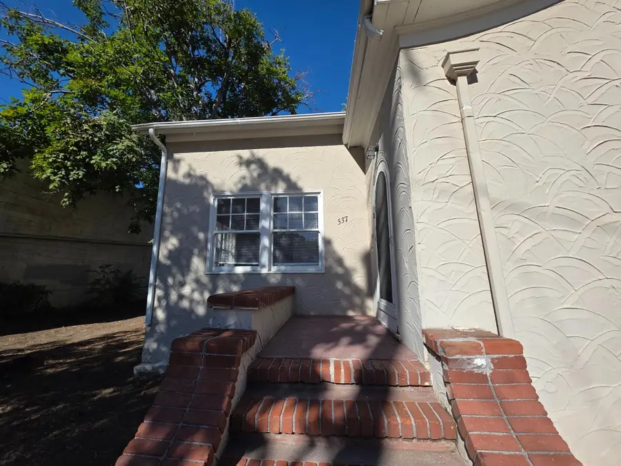 537 Yolo Street, Yuba City, CA 95991 - #2
