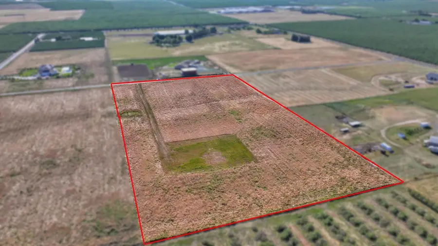8665 La Castella, Escalon, CA 95320 - #2