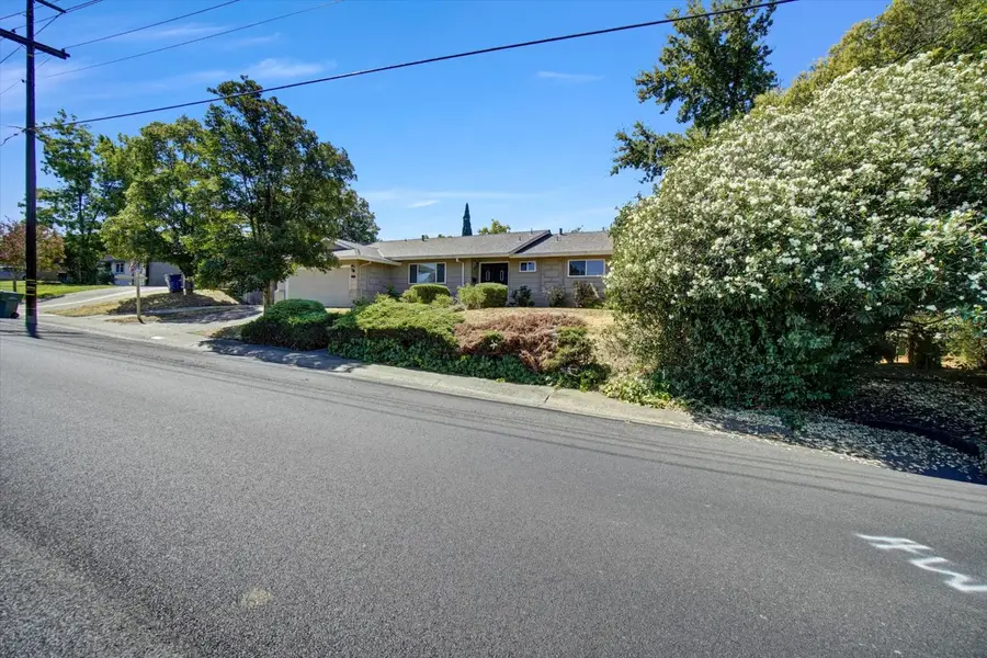 7966 Sunset Ave., Fair Oaks, CA 95628 - #3