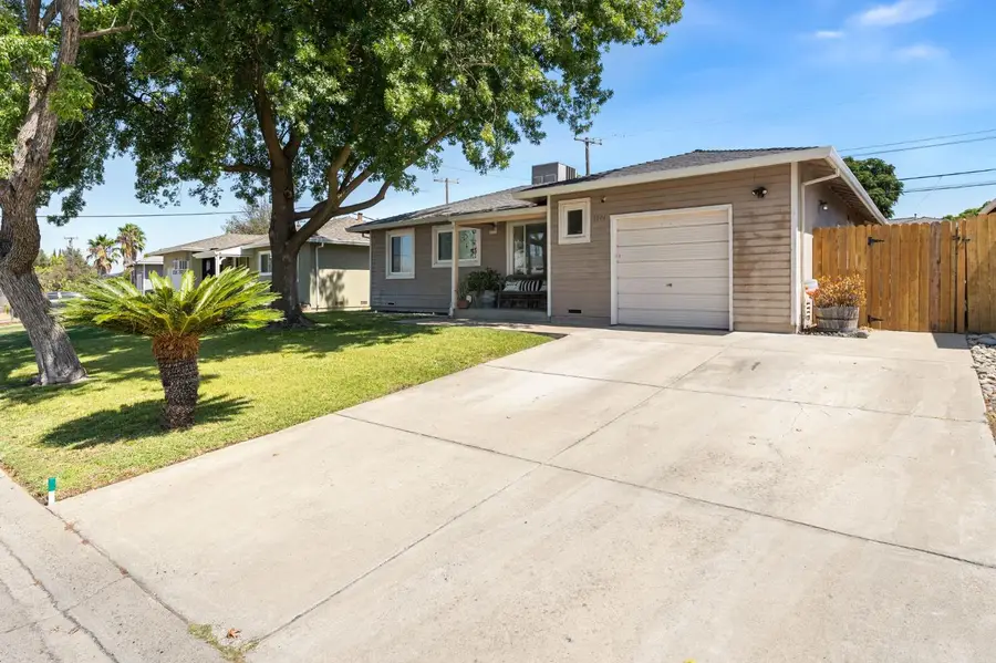 1944 Middleberry Road, Sacramento, CA 95815 - #2