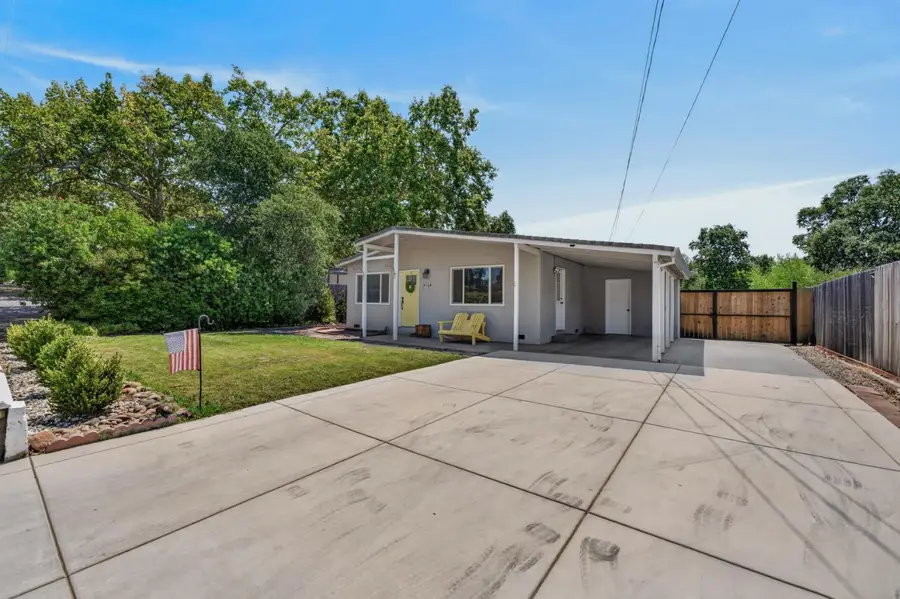 9084 Elm Avenue, Orangevale, CA 95662 - #2