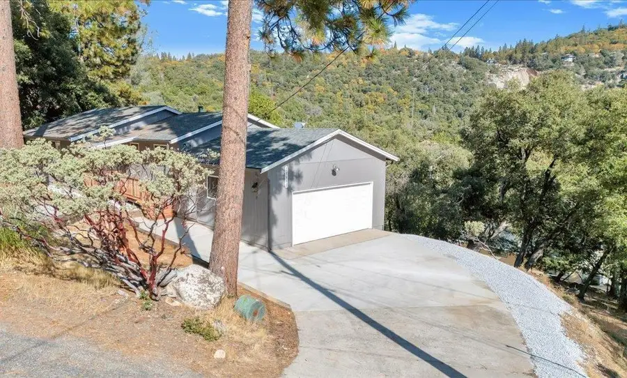 22063 Fallview Lane, Sonora, CA 95370 - #2